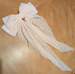 NWOT Pink Polka Dot Bow Hair Clip Accessory